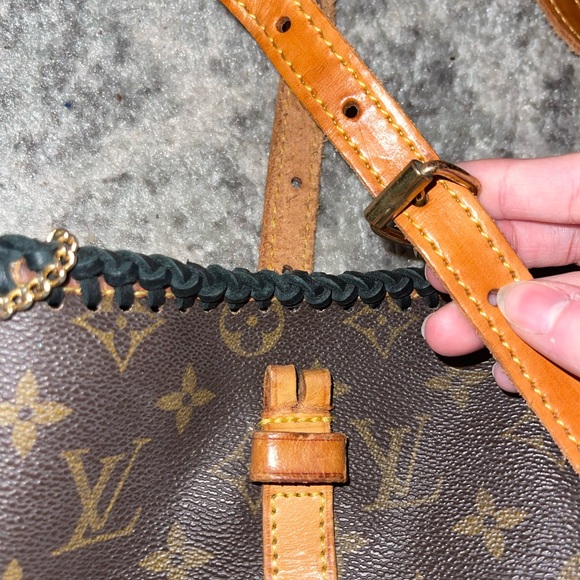 Vintage Louis Vuitton boho bucket bag! - Picture 3 of 7
